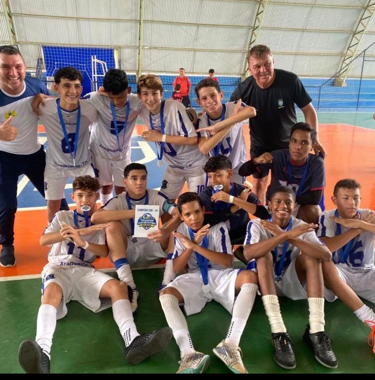 Notícia: Medalha no Futsal sub-11 - Colégio Santo Agostinho